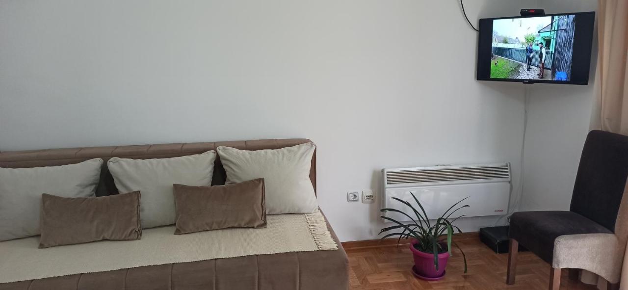 Apartment Laca Vrnjačka Banja Exterior foto