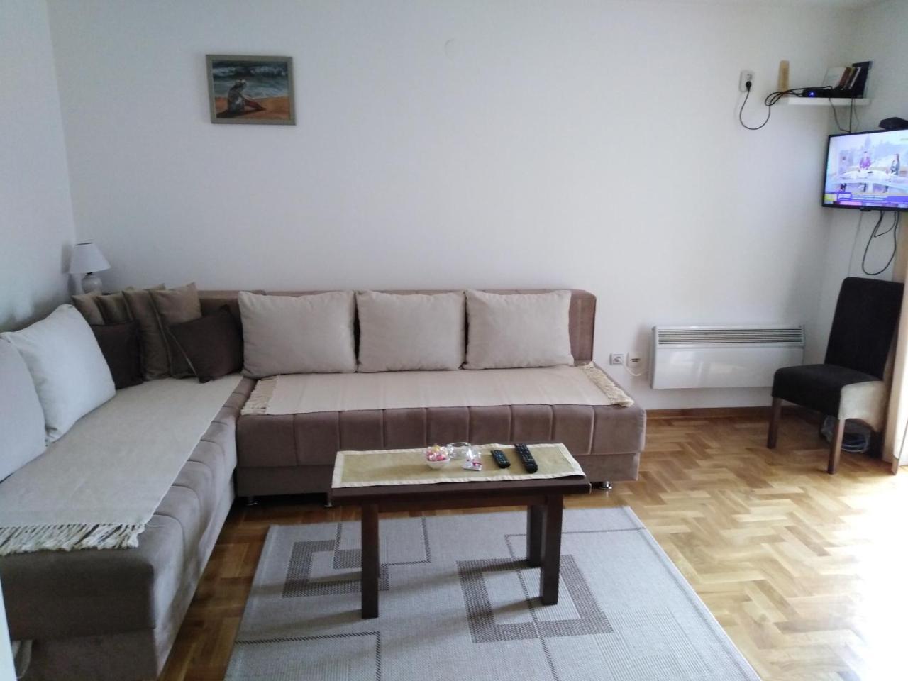 Apartment Laca Vrnjačka Banja Exterior foto